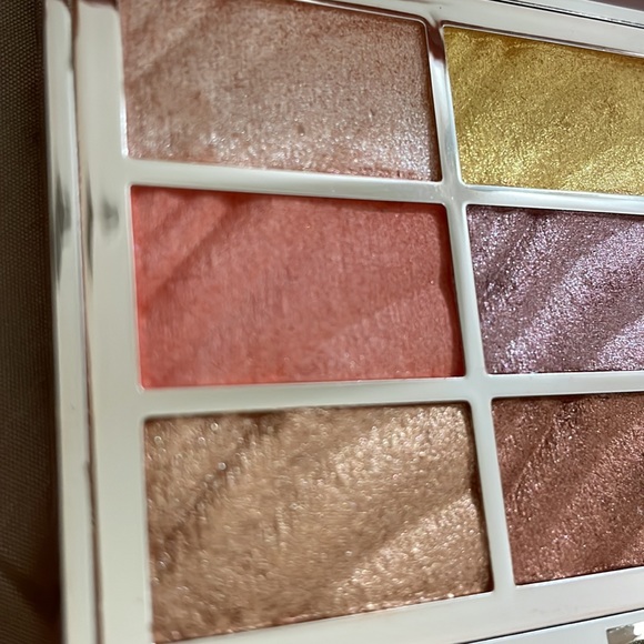 CIATE The Velvet Eye shadow Palette - Picture 2 of 6